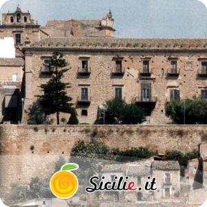 Leonforte - Palazzo Branciforti