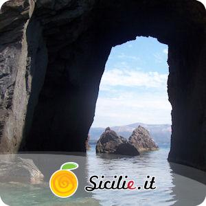 Lipari - Grotta degli Angeli