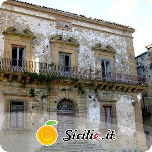 Piazza Armerina - Palazzo Velardita