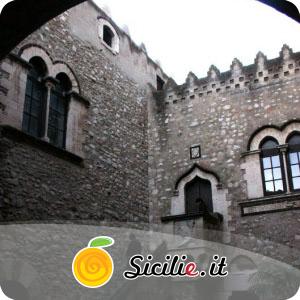 Taormina - Palazzo Corvaja