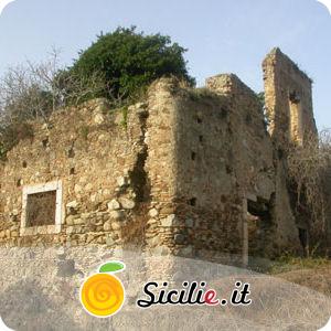 Villafranca Tirrena - Castello di Calvaruso