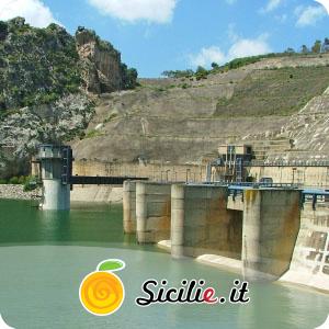 Caccamo - Diga Rosamarina.jpg