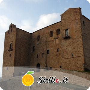 Castelbuono - Castello di Castelbuono.jpg