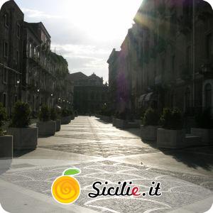 Catania - Via Teatro Massimo.jpg