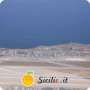 Cinisi - Aereoporto di Palermo Falcone Borsellino.jpg