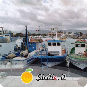Furnari - Porto Marina di Portorosa.jpg