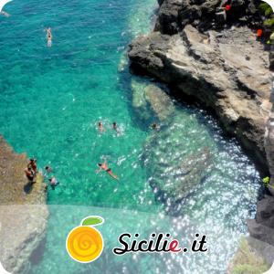 Lampedusa - Cala Creta.jpg