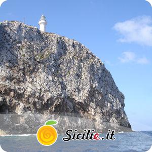 Levanzo - Faro di Capo Grosso.jpg