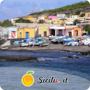 Linosa - Scalo Vecchio.jpg