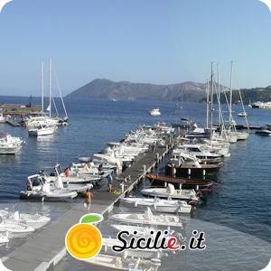 Lipari - Porto Pignataro.jpg