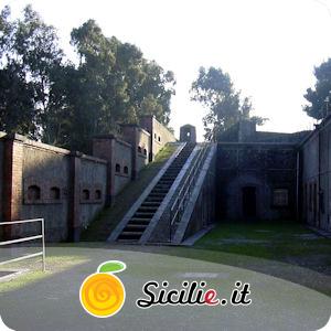 Messina - Forte Puntal Ferraro.jpg