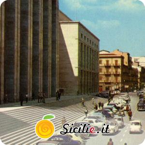 Palermo - Palazzo di Giustizia.jpg