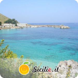 Palermo - Porticciolo del Roosevelt all'Addaura.jpg