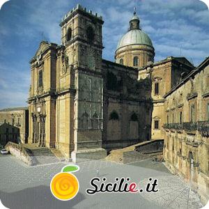 Piazza Armerina - Duomo.jpg