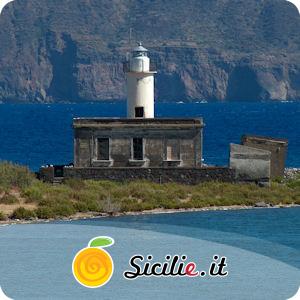 Salina - Faro di Lingua.jpg