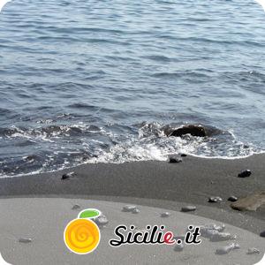 Vulcano - Spiaggia di Gelso.jpg